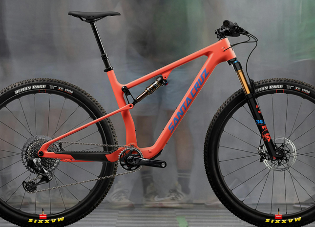 Santa Cruz - Blur - Rød